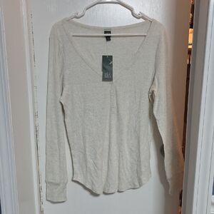 Wild Fable Women's Heathered Gray 3 Button-Front Blouse